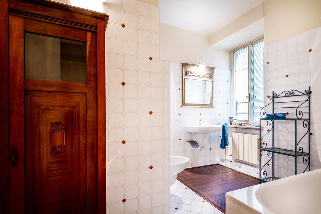 Lake Charming Apartment Cernobbio Rum bild